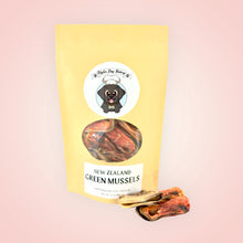 Load image into Gallery viewer, Single Ingredient Dog Treats - Dehydrated New Zealand Green Lipped Mussels
